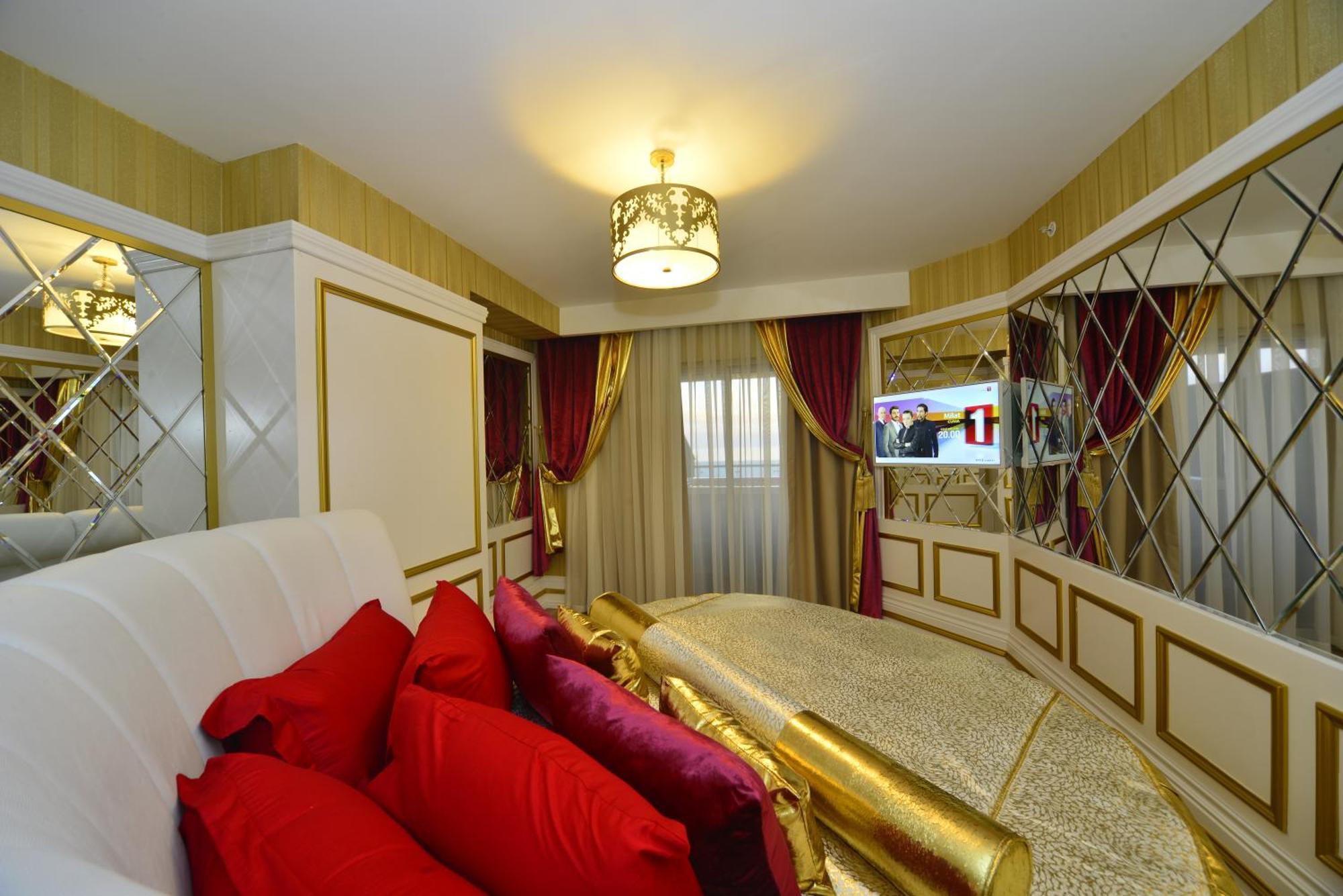 Azura Deluxe Resort & Spa Avsallar Room photo